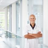 Vaatchirurg Joep Teijink slaat (samen met anderen) alarm over vapende kinderen