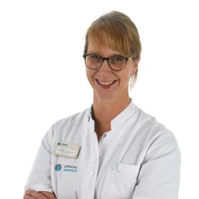 Smetsers- van de Put, C.M.A. (Cecile)