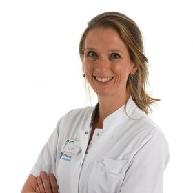 Esch van, dr. E.M.G. (Edith)