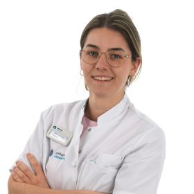 Dijk van, D.T.A. (Demi)