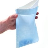 Na een CT-scan met contrastvloeistof krijg je een plaszak mee. En dit is waarom