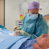 Dit maken duizenden patiënten elk jaar mee: een blik achter de schermen bij het dotteren, van begin tot eind