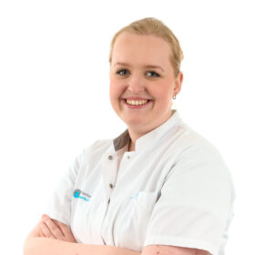 Schie van, N.M.S. (Naomi)